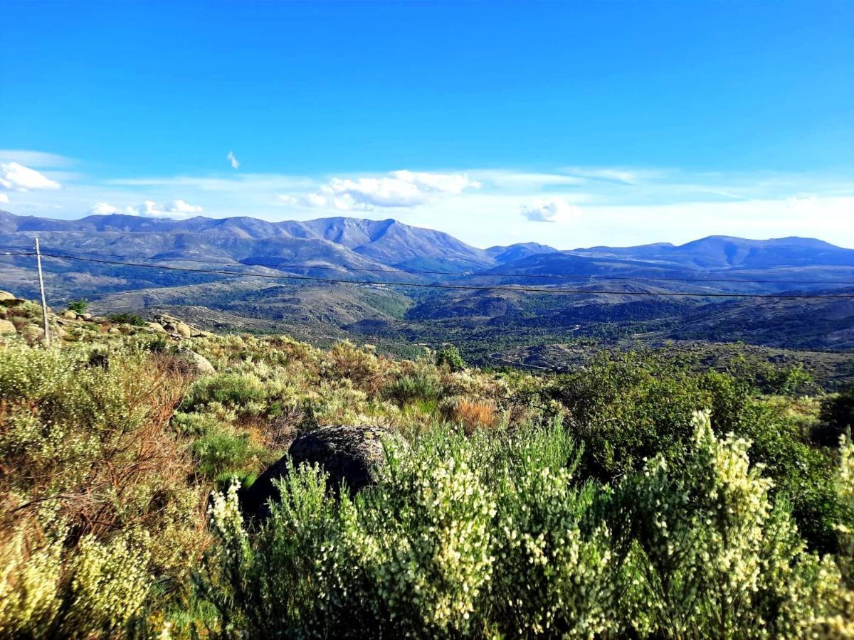 Navaquesera Mirador De Gredos Ávila Esterno foto